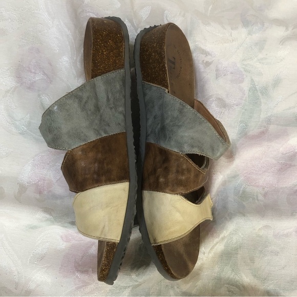 Think! Leather Mitzi Adjustable Footbed Slide Wedge Sandals size 9 - Picture 9 of 10